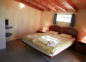 Raposeira Ingrina Sol Zavial Landhaus Laranja