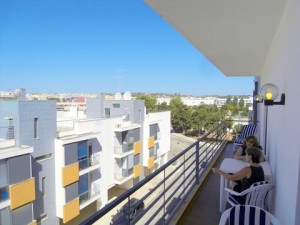 Elegant Marina Lagos Apartment sleeps 4 Pool Jacuzzi
