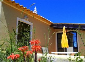 Raposeira Ingrina Sol Zavial Landhaus Laranja